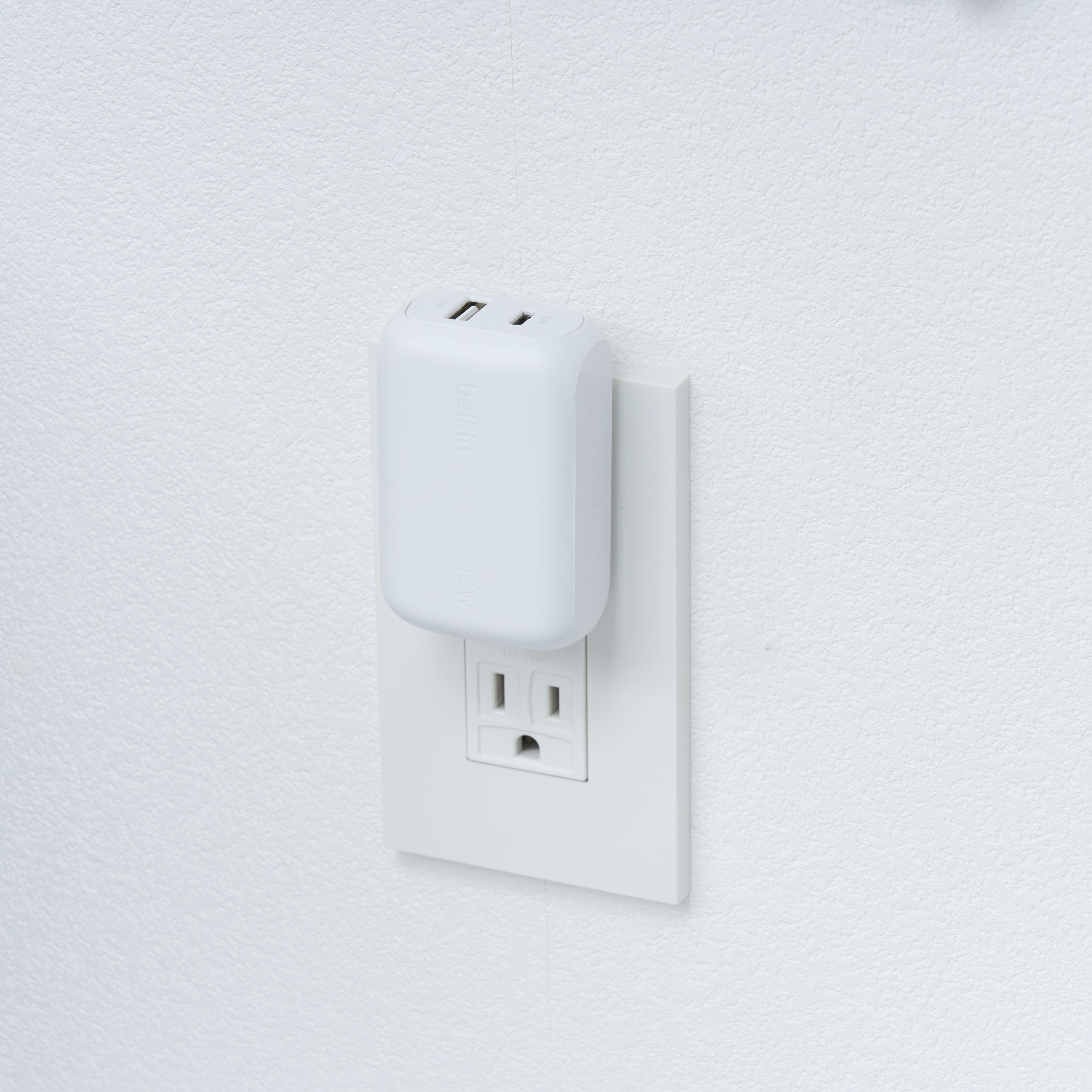 BoostCharge Dual Wall Charger 42W 5