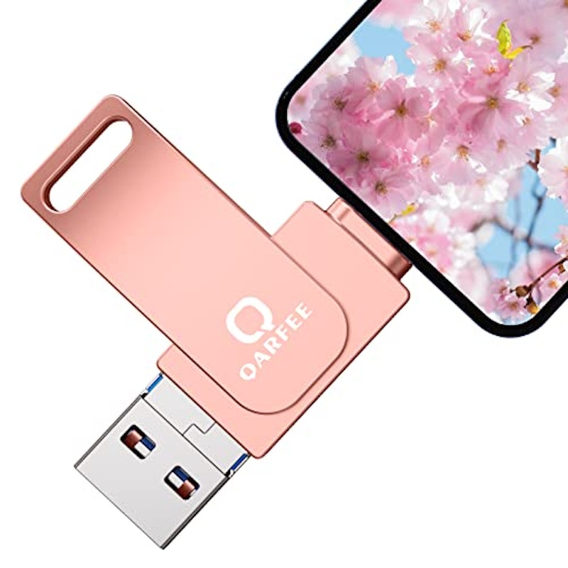 USBメモリー 1