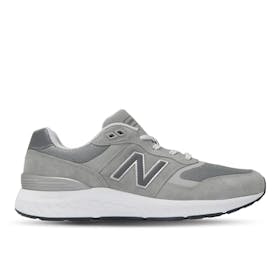 New Balance Walking Fresh Foam 880 v6を検証レビュー!ウォーキングシューズの選び方も紹介 3