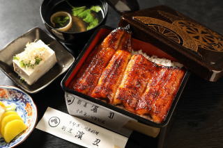 浜丑川魚店 1