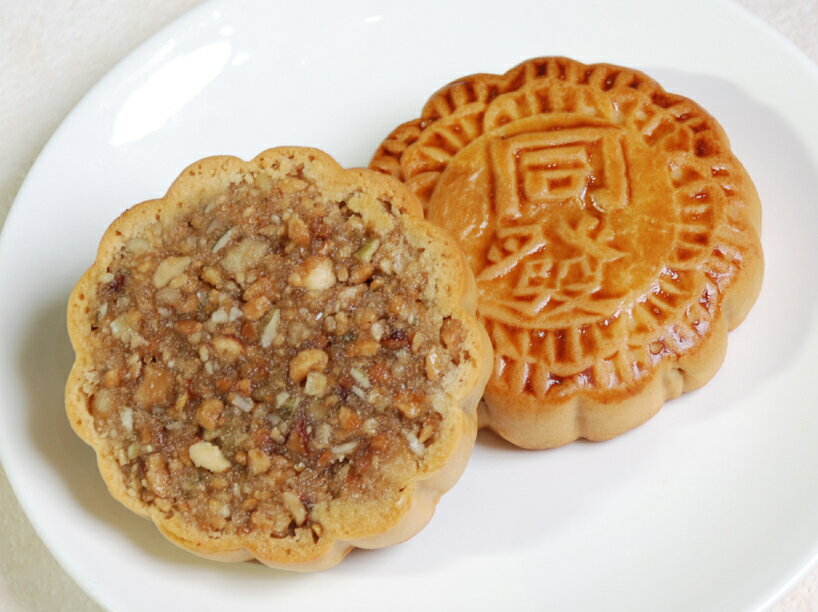 伍仁小月餅 1