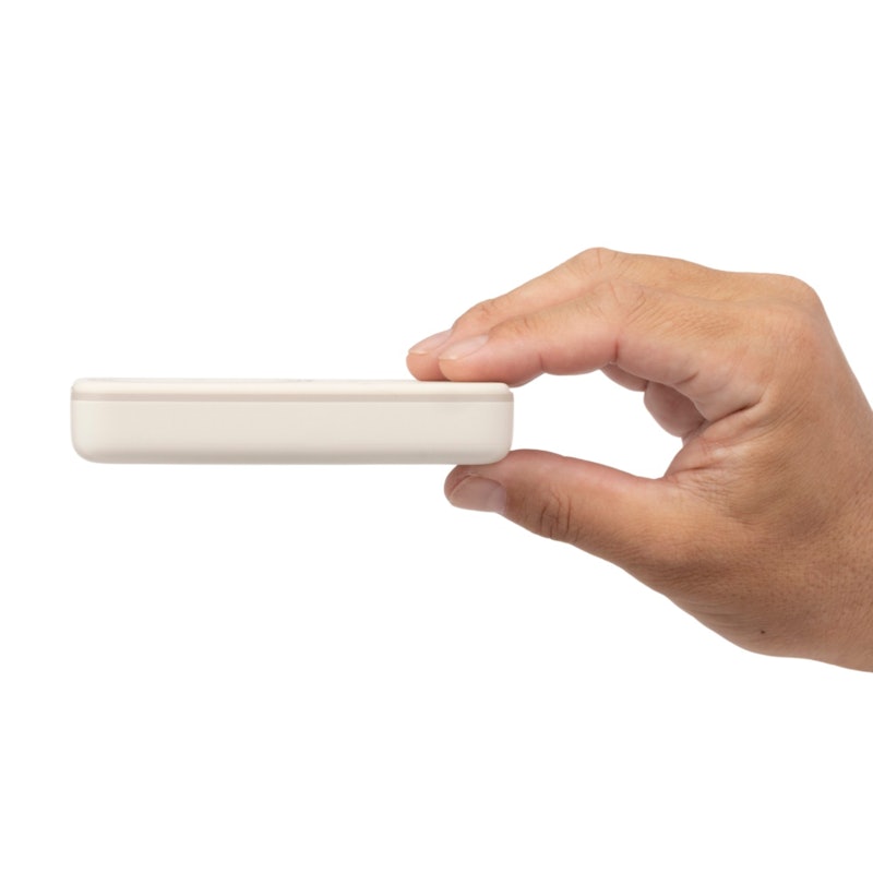 Magnetic Wireless モバイルバッテリー 4