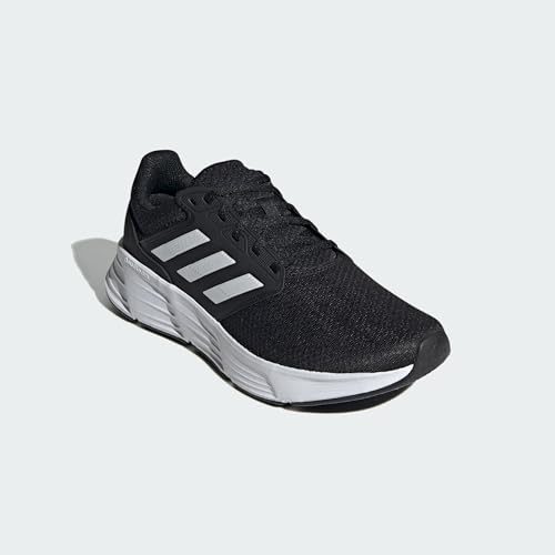 ランニングシューズ 1