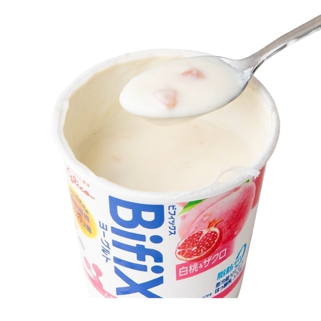 ビフィックス 白桃ザクロヨーグルトを他商品と比較 口コミや評判を実際に使ってレビューしました Mybest
