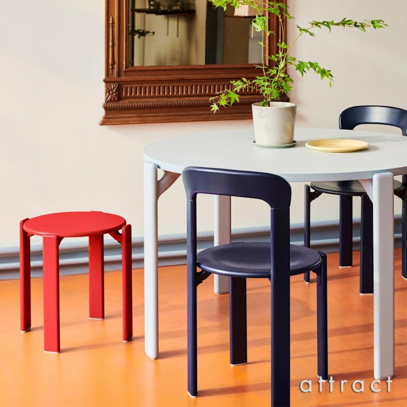 REY CHAIR 4
