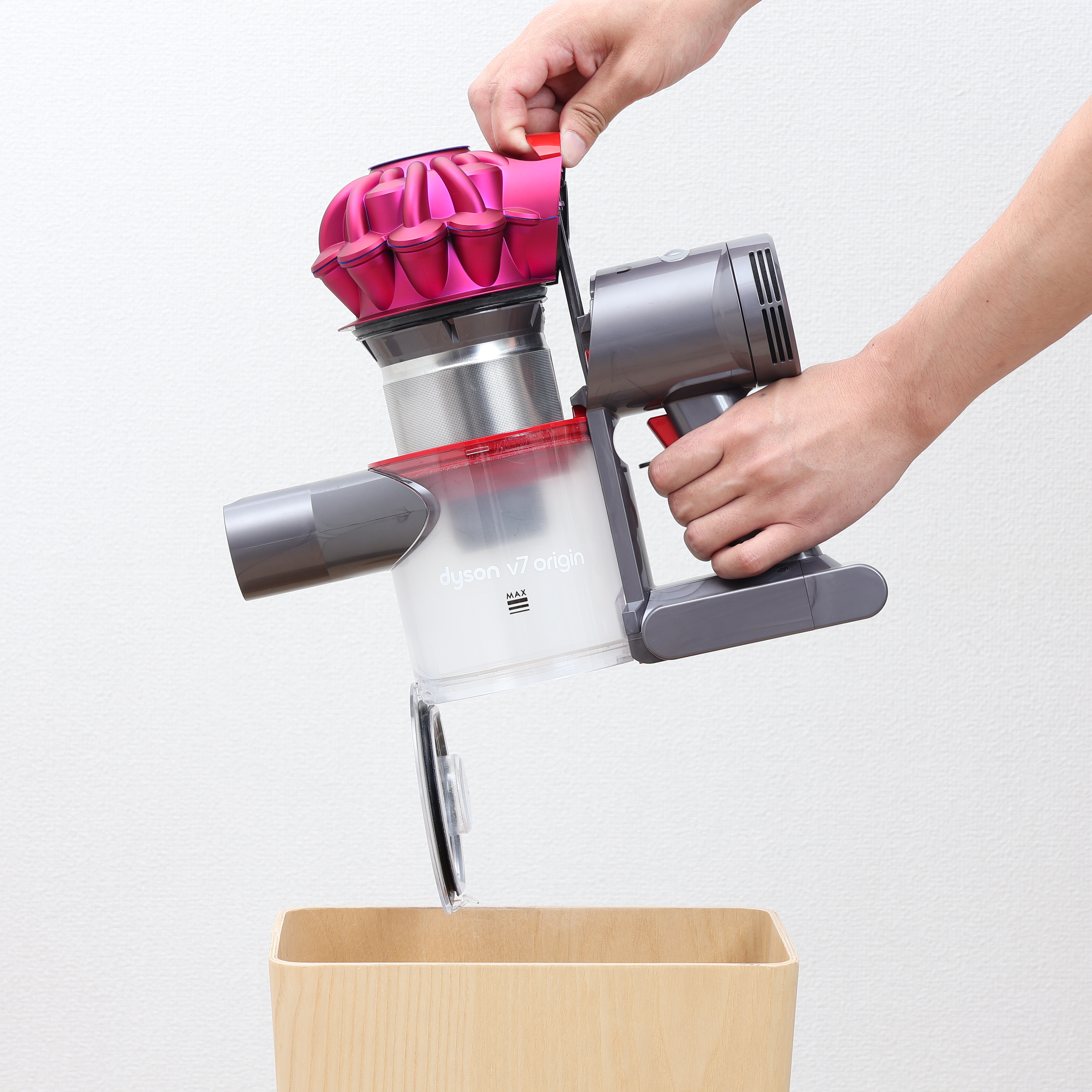 ⑧ダイソン dyson V7 (SV11) ハンディクリーナー仕様 28分 Amazon | ダイソン 掃除機 コードレス Dyson V7 fluffy