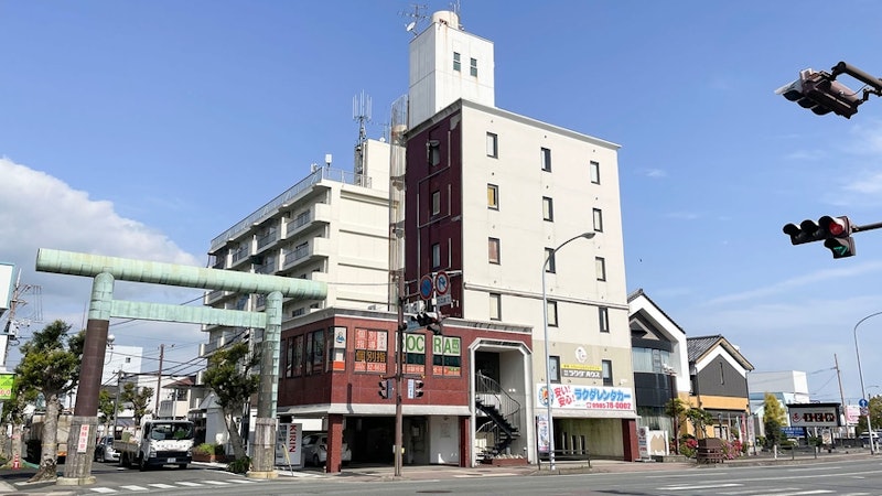 ラクダホテル神宮 1