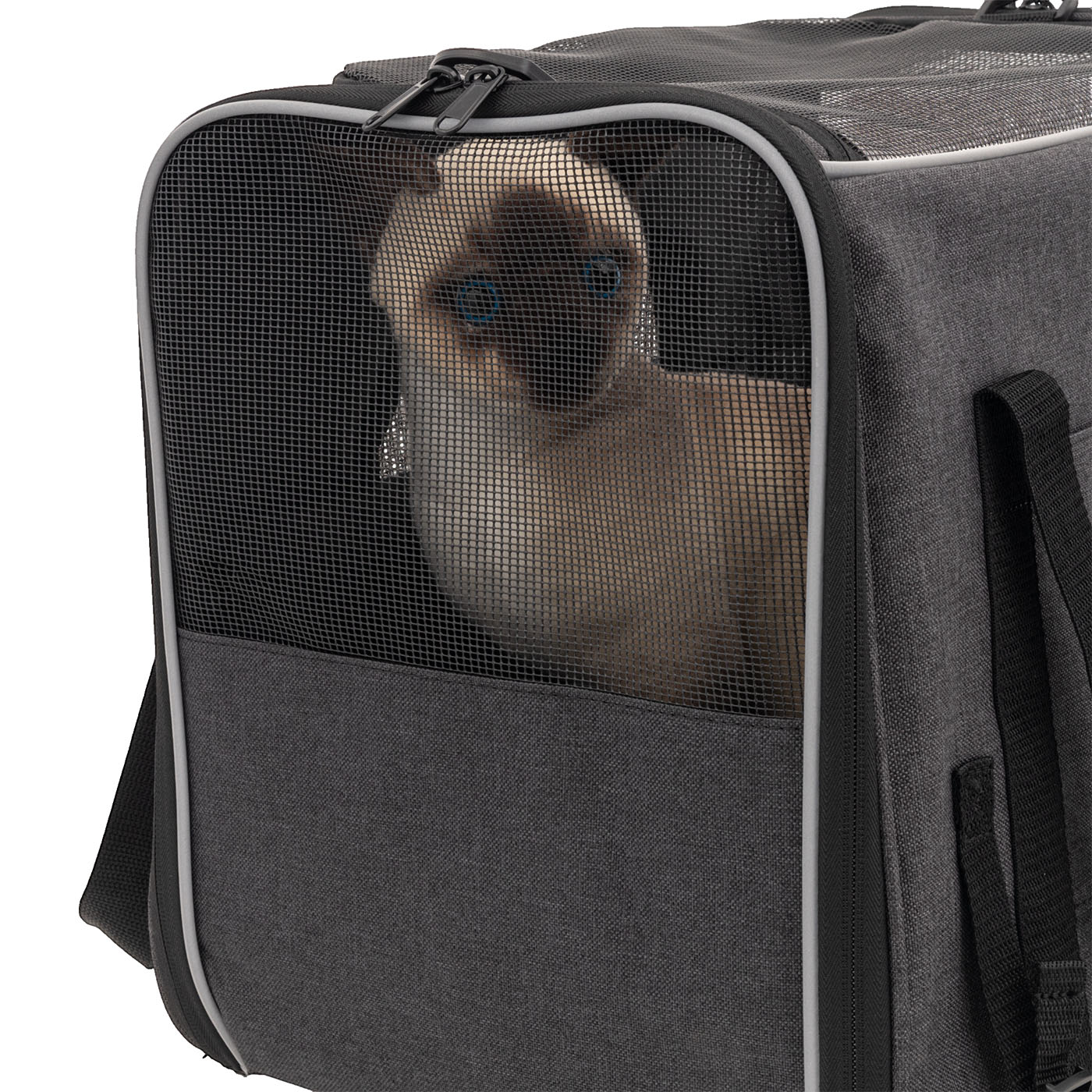 Morpilot ペットキャリーバッグ 4wayの口コミ・評判は？実際に使って