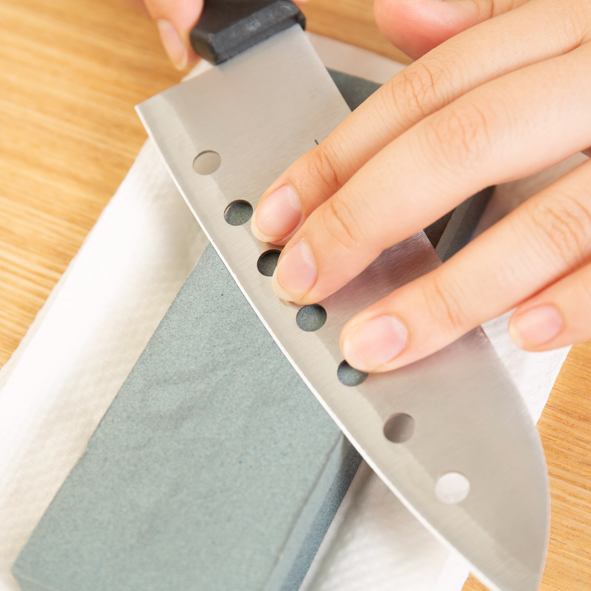 ダイソー 両面包丁砥石を他商品と比較 口コミや評判を実際に使ってレビューしました Mybest