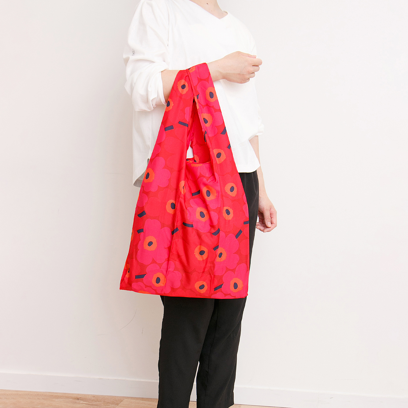 マリメッコ スマートバッグを全31商品と比較 口コミや評判を実際に使ってレビューしました Mybest