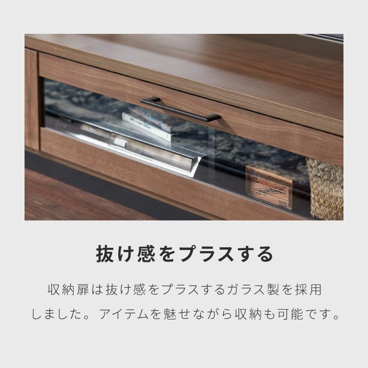 テレビ台 4
