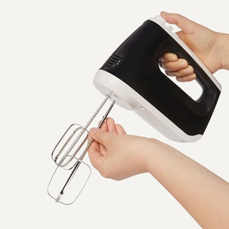 Amazonベーシック 電動ハンドミキサー 3