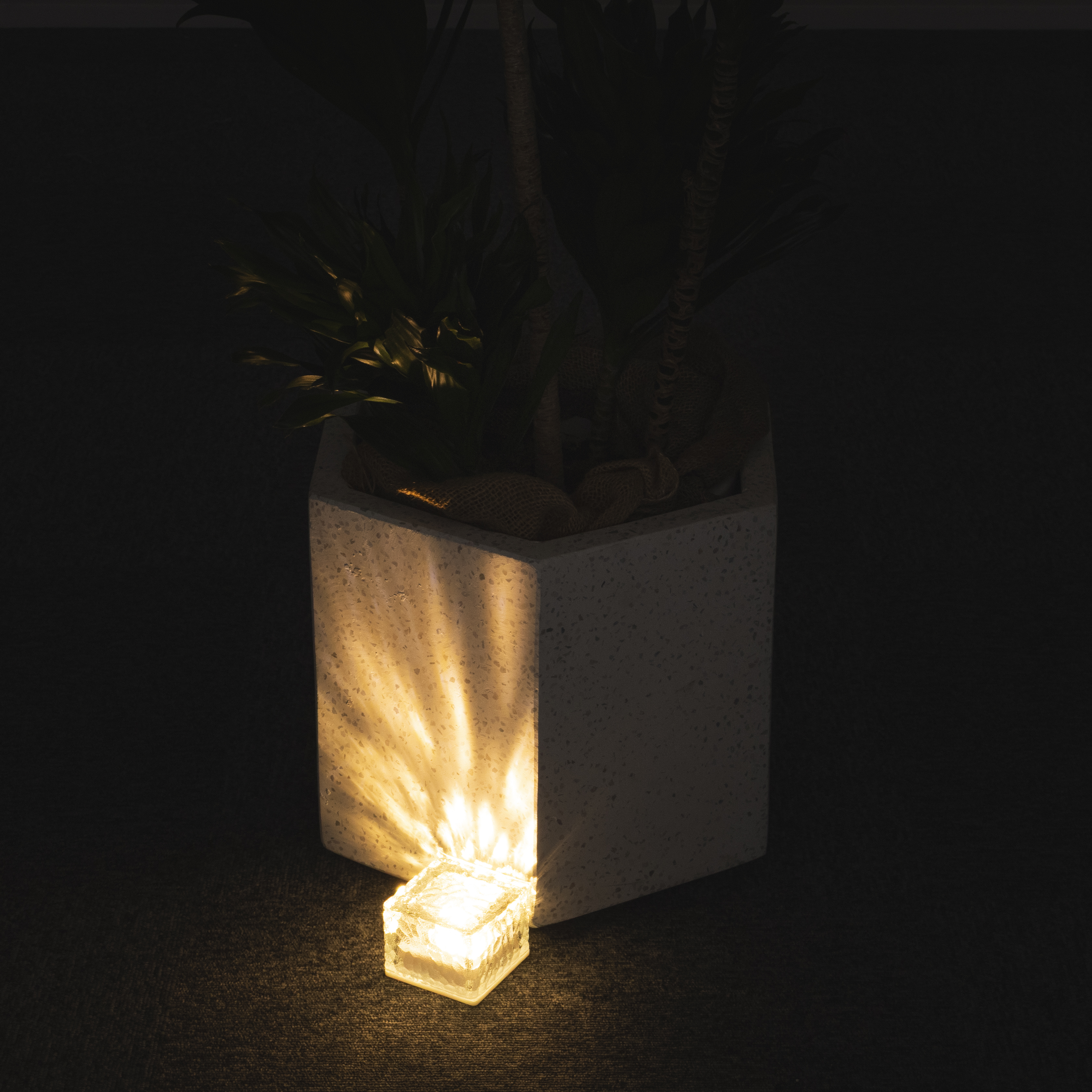 山善 ガーデンマスター piccolo WLL-1026を検証レビュー！ソーラー