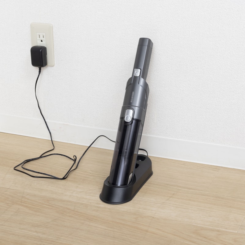 充電式ハンディクリーナー 2