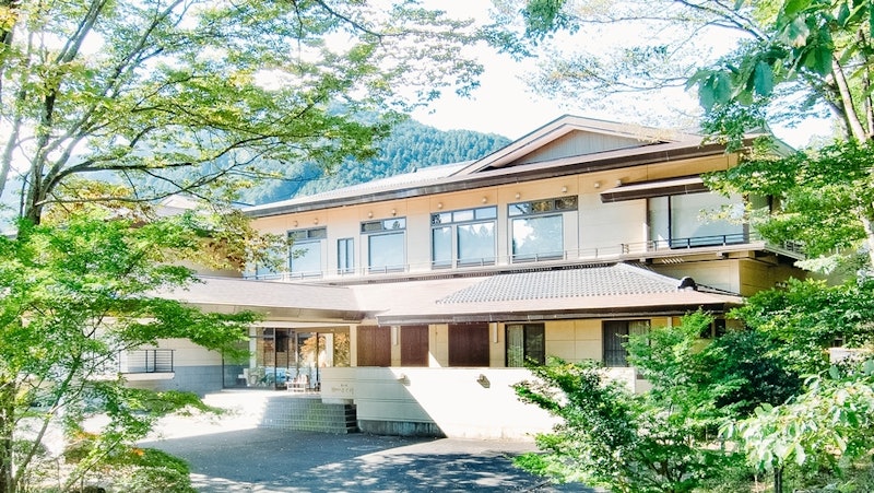 奥の院ほてるとく川 1