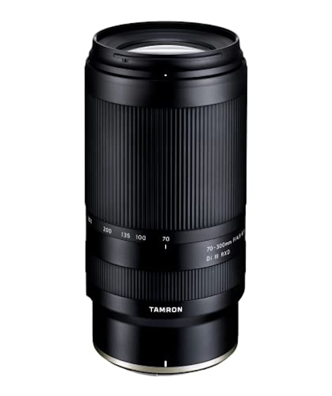 70-300mm F/4.5-6.3 Di III RXD 1