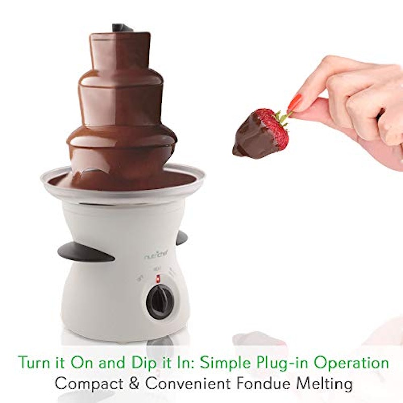 Chocolate Fondue Fountain 2