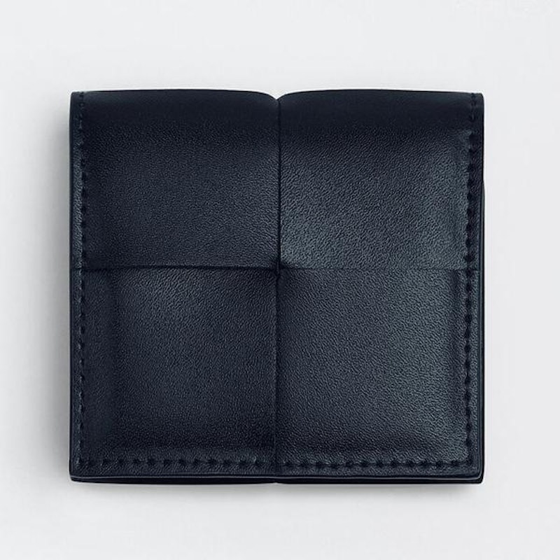 美品】BOTTEGA VENETA 3つ折財布 マキシイントレチャート ボッテガ 美品】BOTTEGA VENETA 3つ折財布 マキシイントレチャート ボッテガ