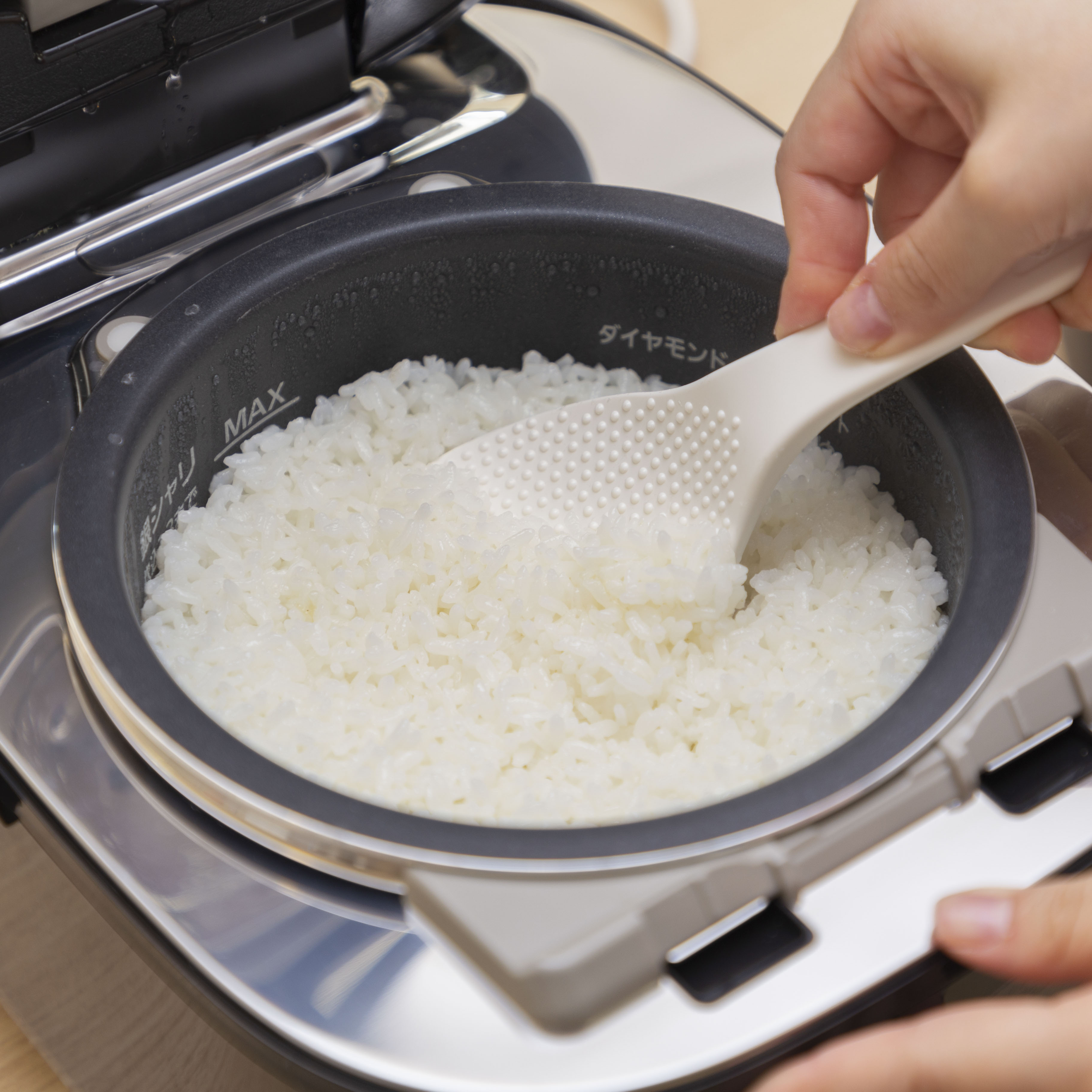 可変圧力IHジャー炊飯器 8