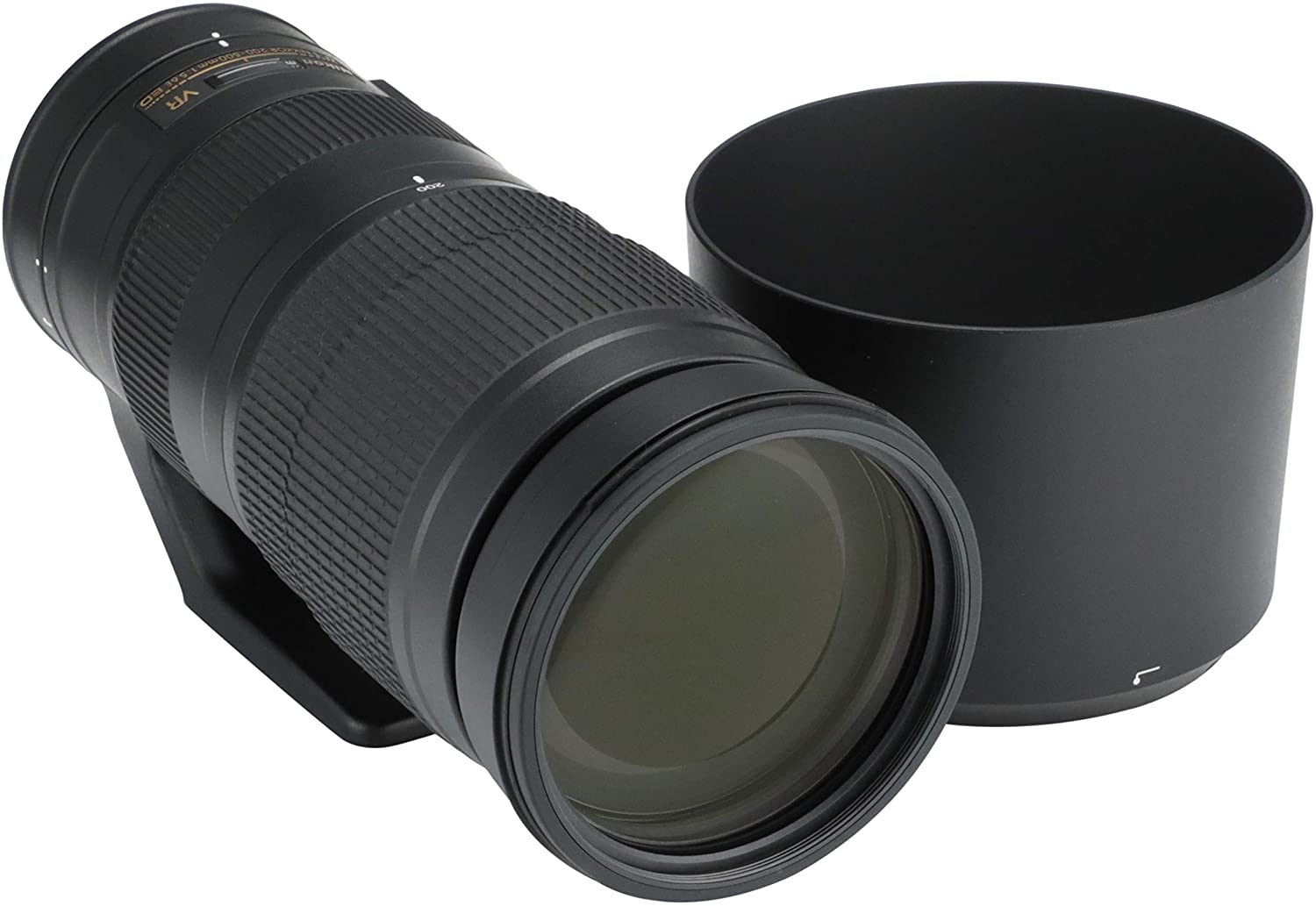 AF-S NIKKOR 200-500mm f/5.6E ED VR 13