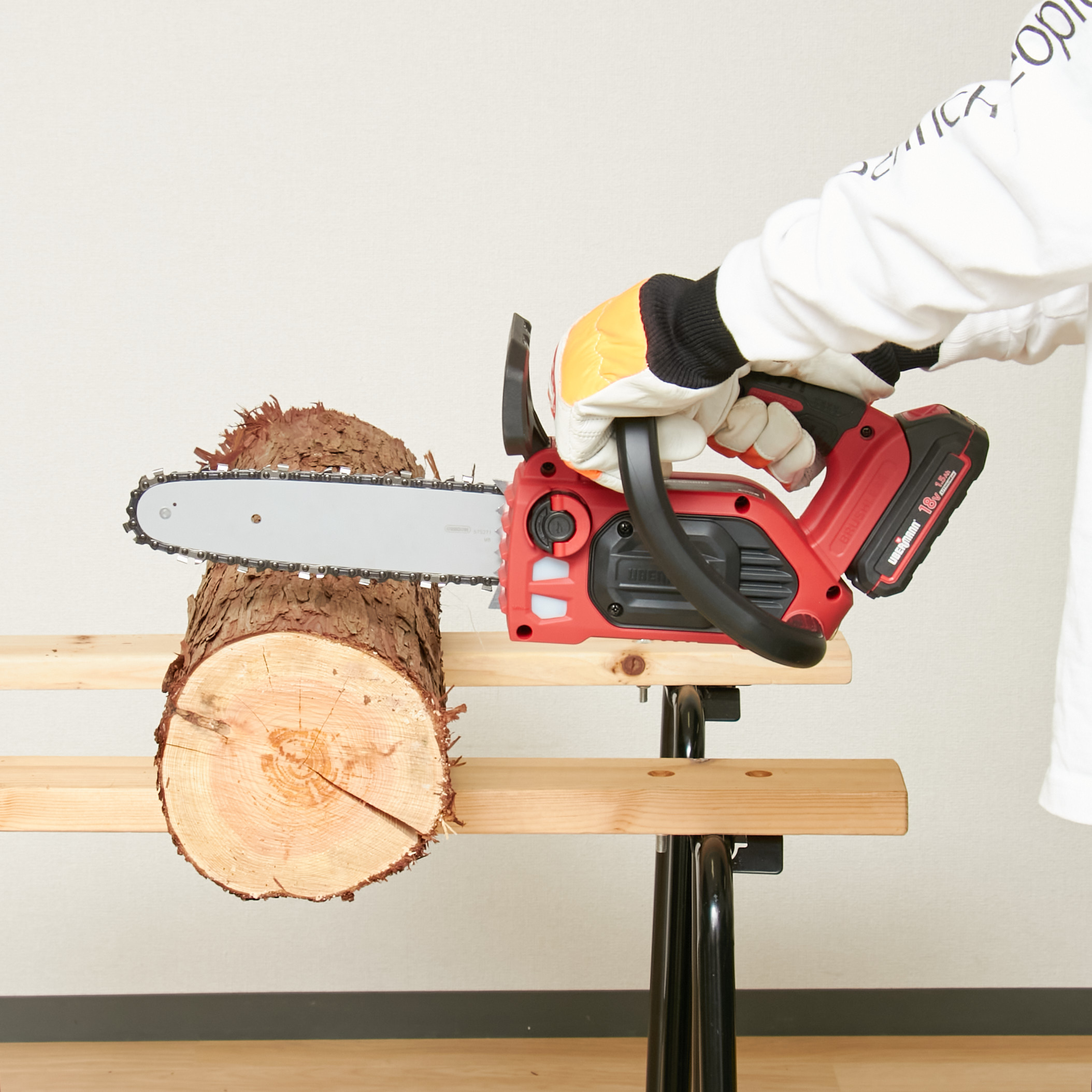 ウーバマン　充電式チェーンソー　250mm UBERMANN（ウーバマン） 18V充電式チェーンソー