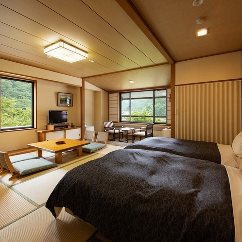 グリーンビュー立山 3