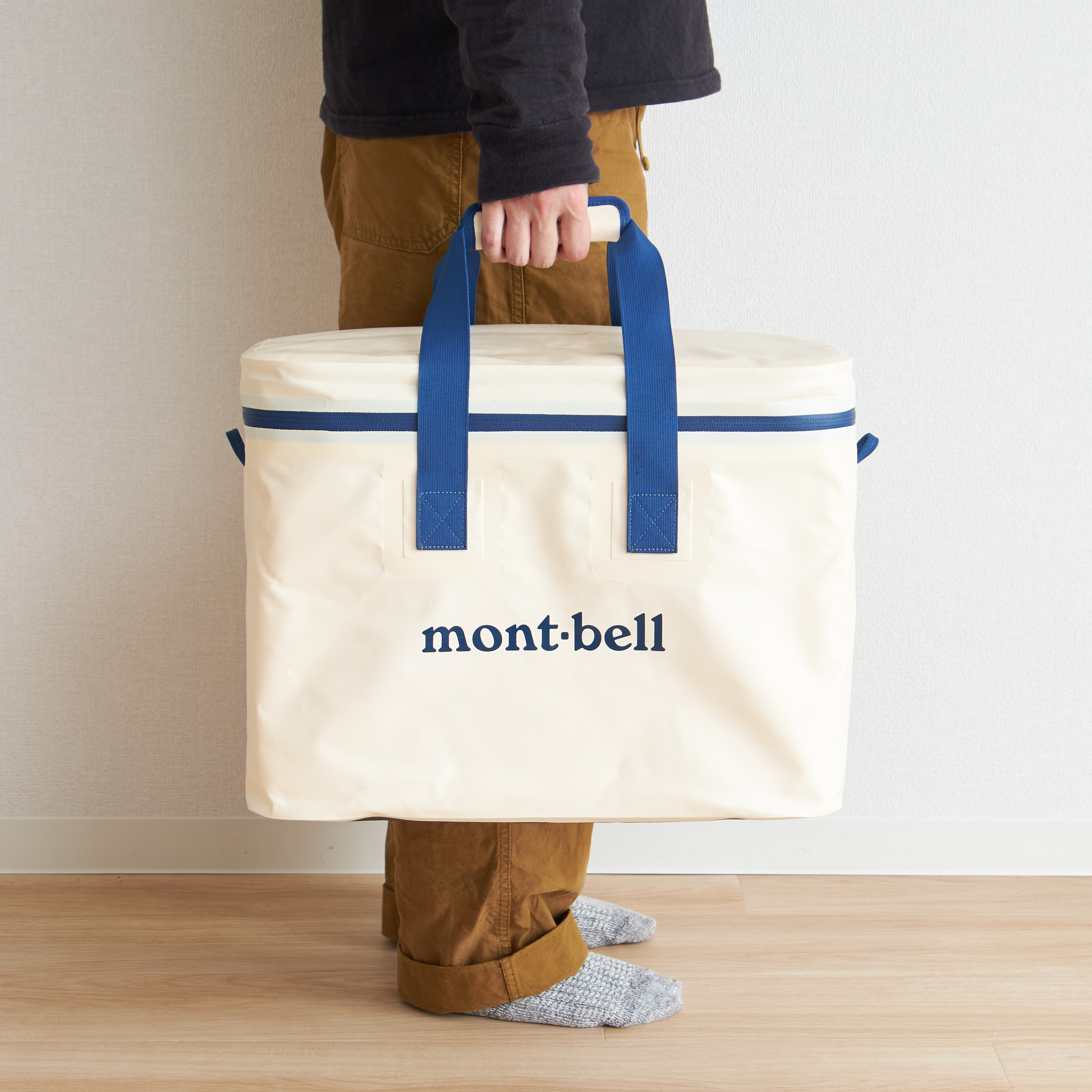 モンベル クーラーバッグ 25lを全16商品と比較 口コミや評判を実際に使ってレビューしました Mybest