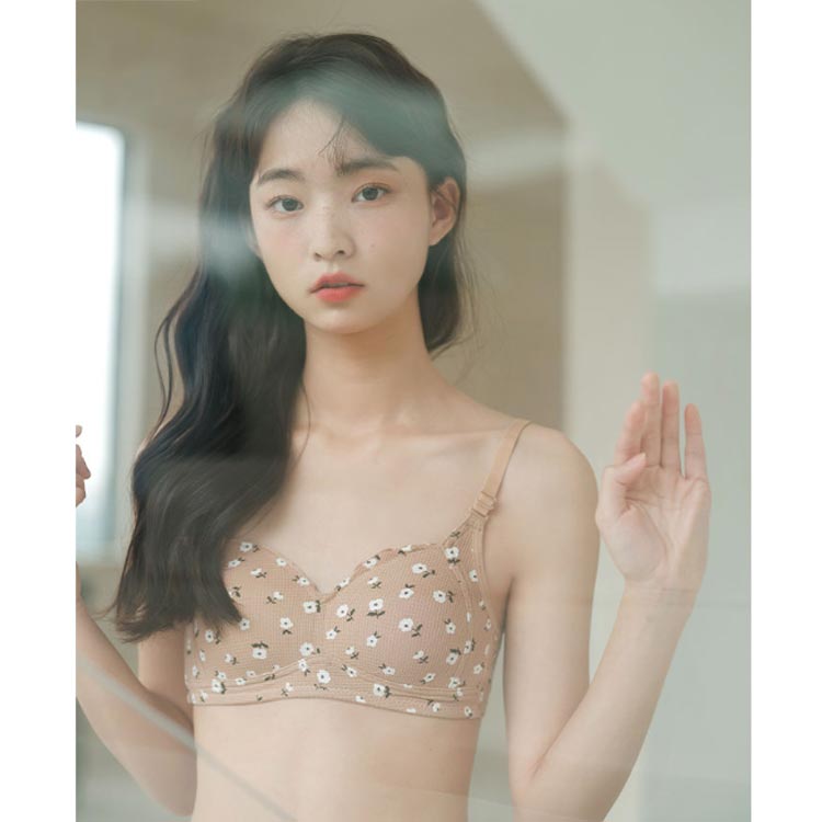 ノンワイヤーブラ 4