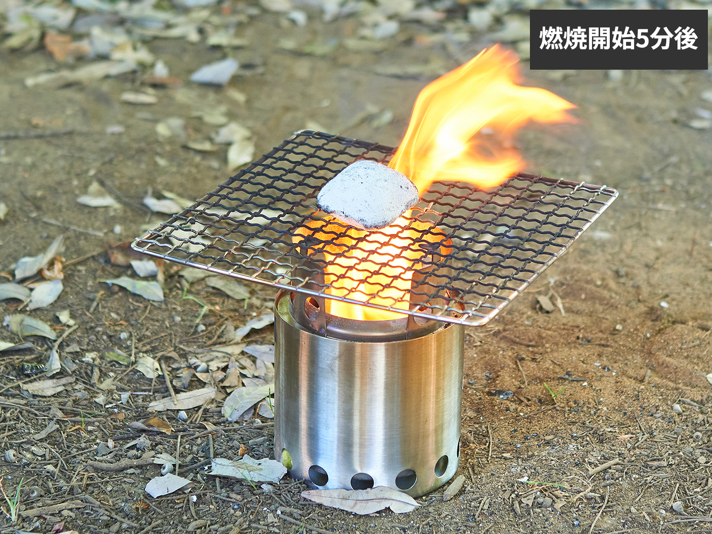 市場 ファイアブロック着火剤 チャコールブロック 固形着火剤 着火 チャコール 炭 定番 キャプテンスタッグ 木炭 燃料 定番品 30片入 着火剤 固形 タイプ