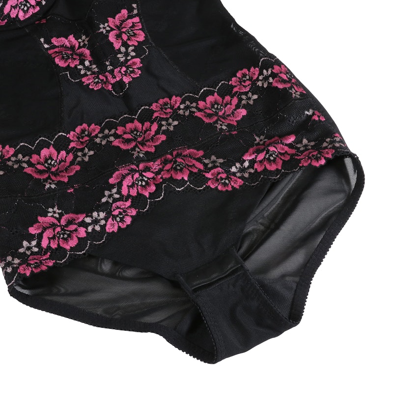お腹周りを引き締めるフルカップボディスーツ 4