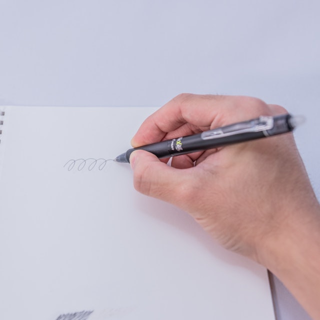 フリクションボールペンのおすすめ人気ランキング5選 21年最新版 Mybest フリクションボールペンのおすすめ人気ランキング5選 21年最新版 Mybest