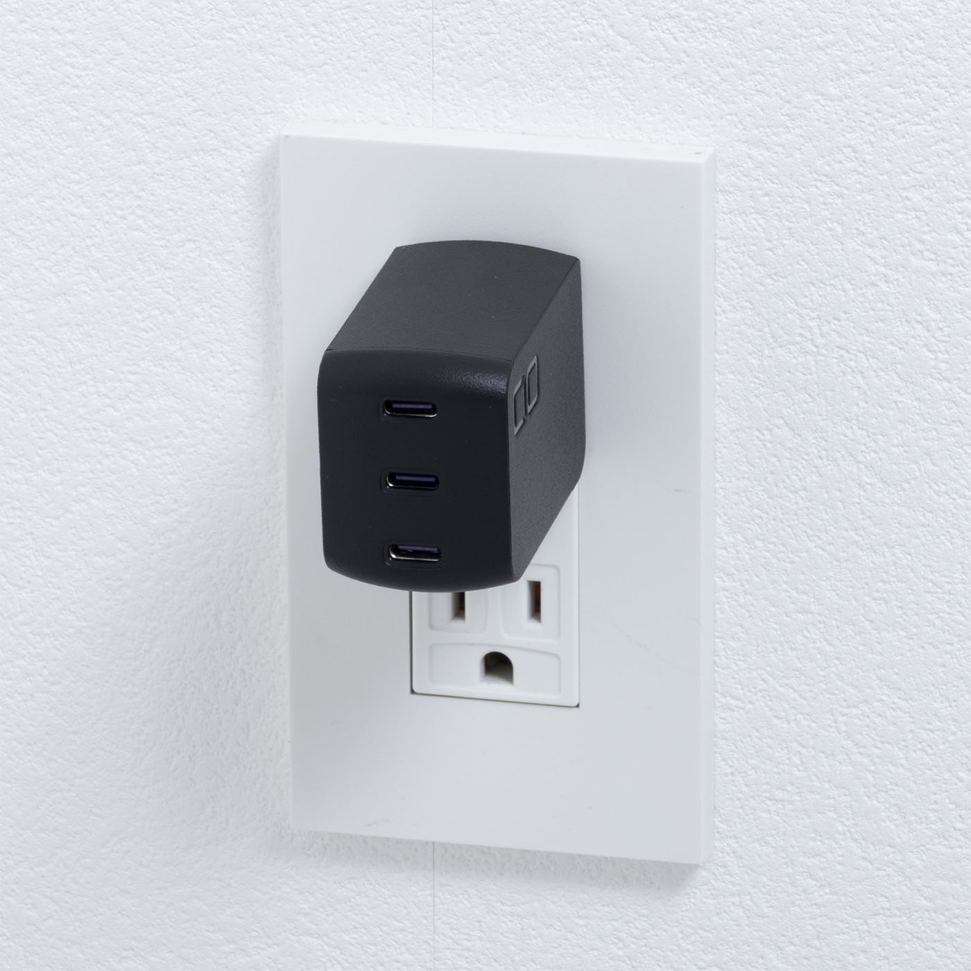 NovaPort TRIO II 67W 3C 5