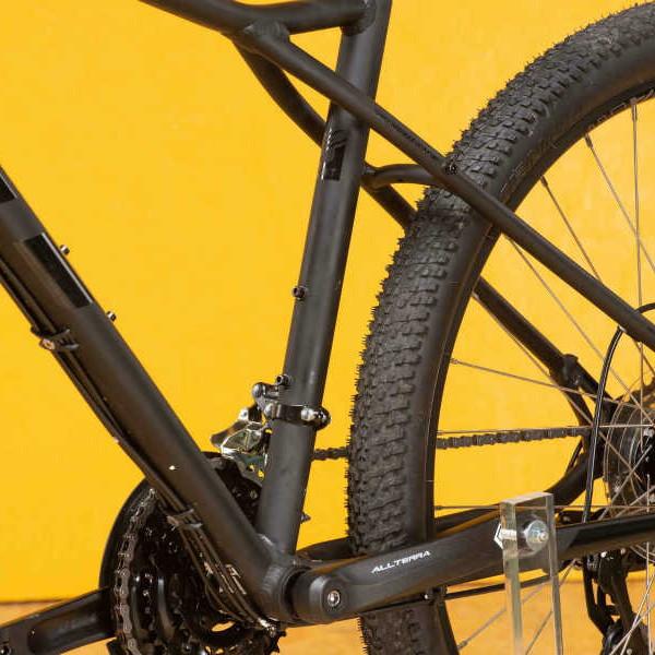 2023年モデル AGGRESSOR SPORT RIGID 8