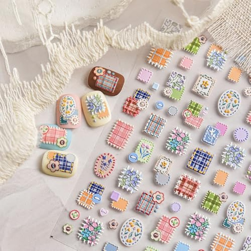 立体刺繍風ネイルシール 1