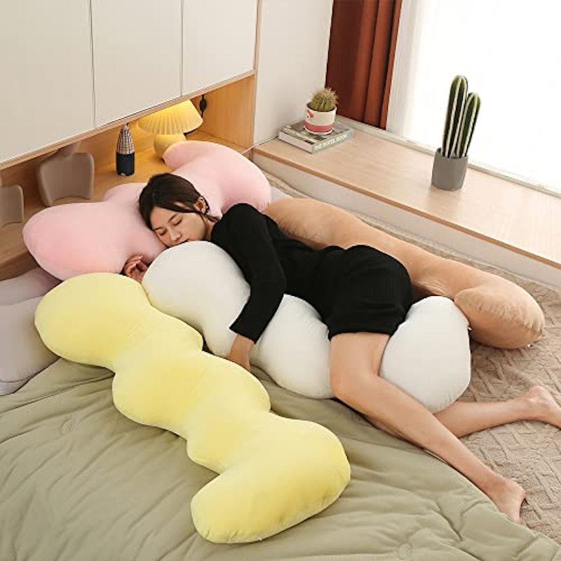 クラウド抱き枕だきまくら 4