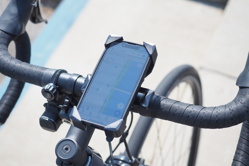 自転車 スマホ ホルダー 2