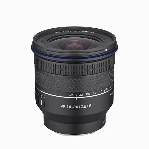 VERSATILE SUPER-WIDE ZOOM 1