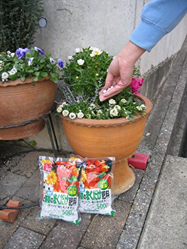 花と野菜のまくだけ肥料 4