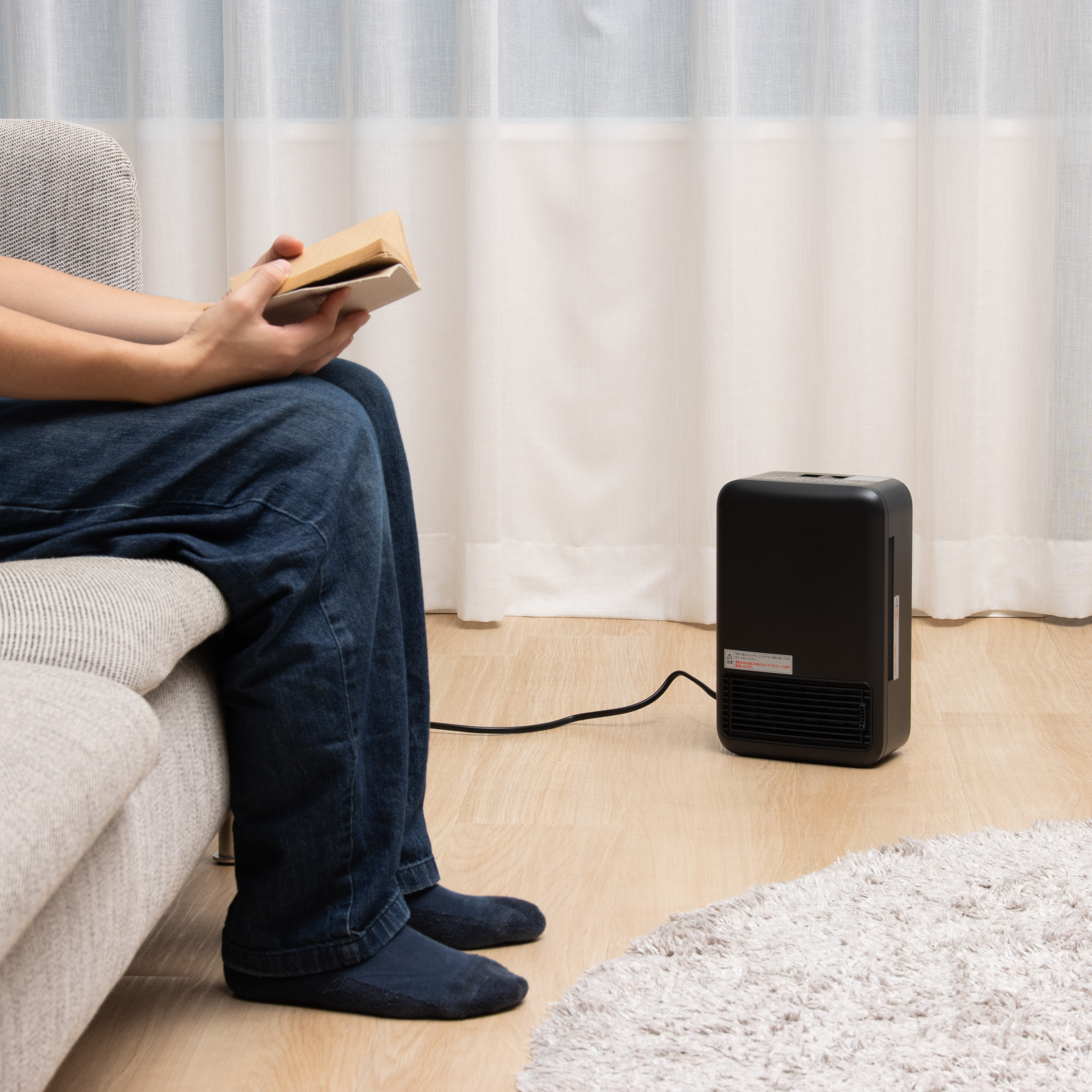 ⭐︎人感センサー付 セラミックファンヒーター YP2208 ホワイト LAOGOT セラミックファンヒーター YP2208をレビュー！クチコミ