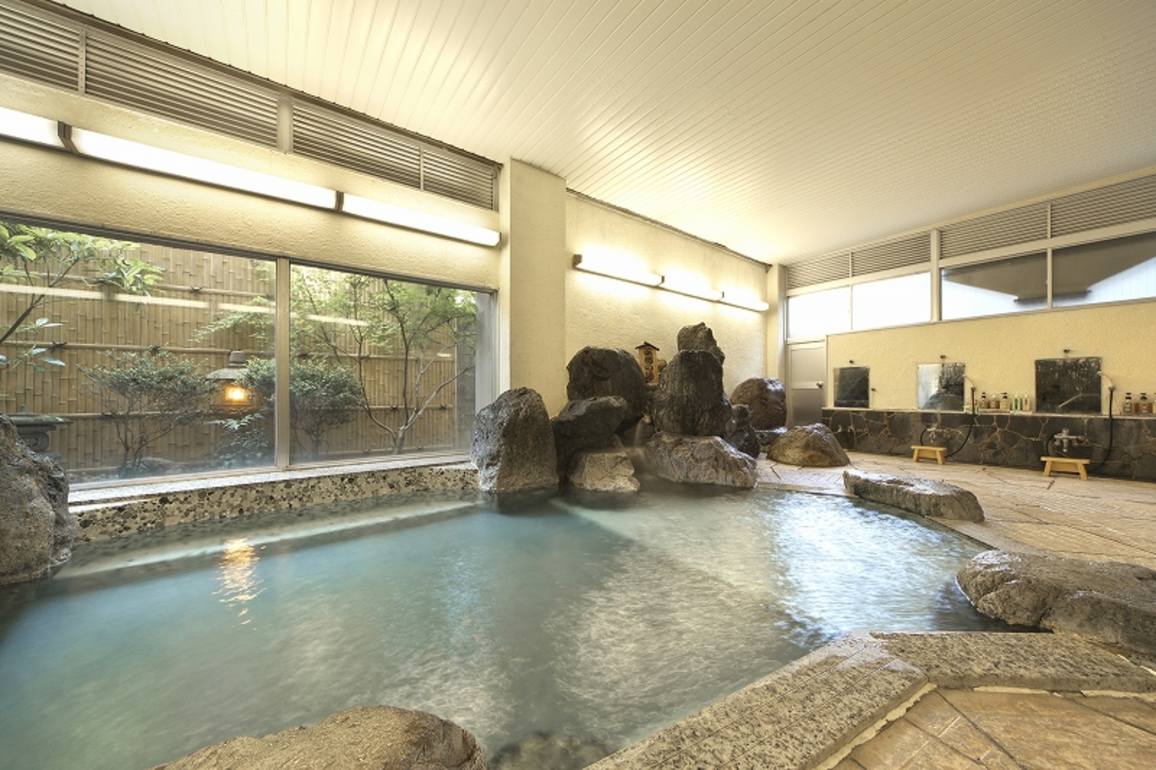 観光ホテル湯本館 3
