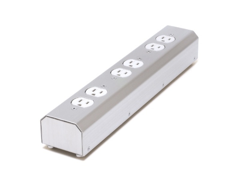 OYAIDE 3P-6口電源タップ 1
