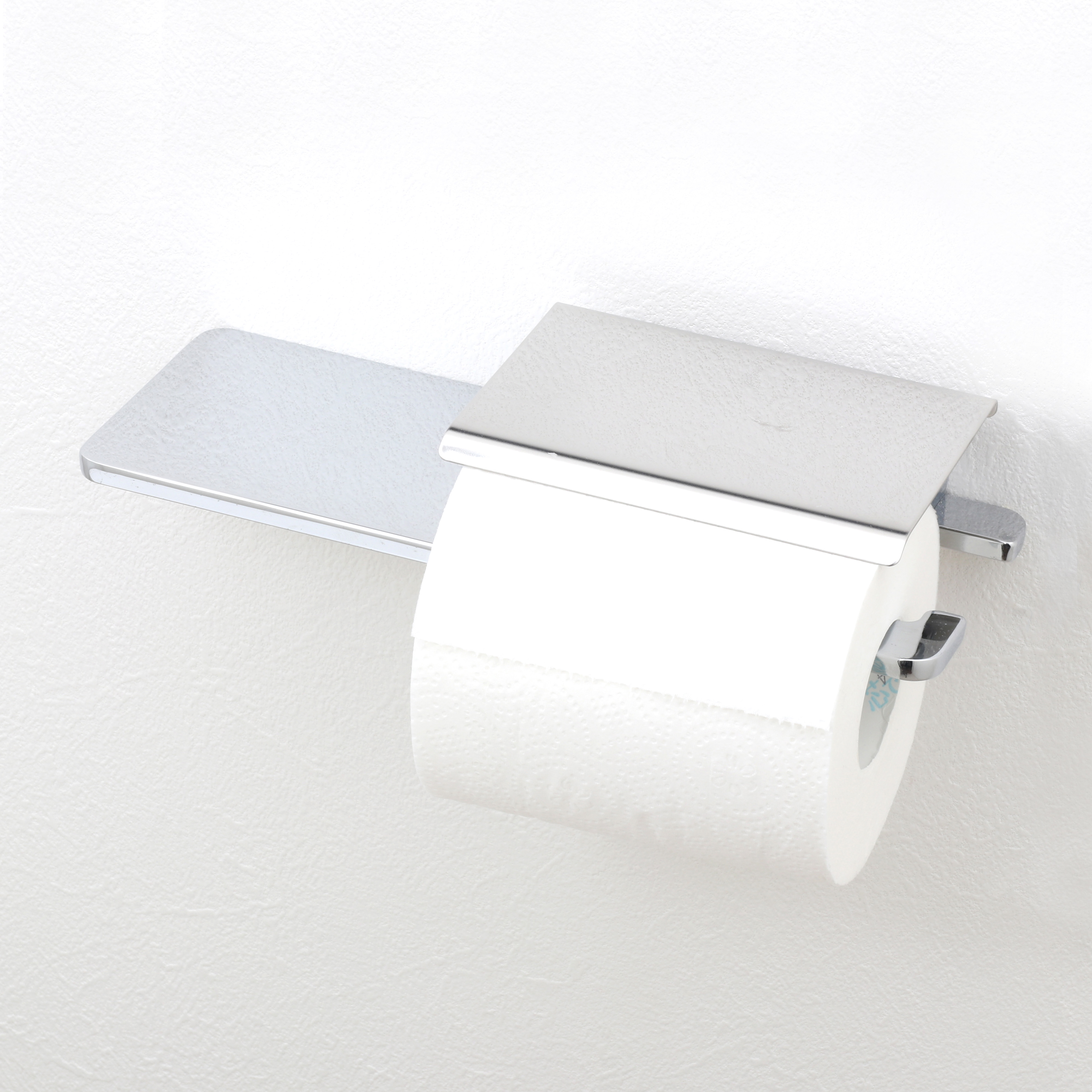 トイレットティシュー 4
