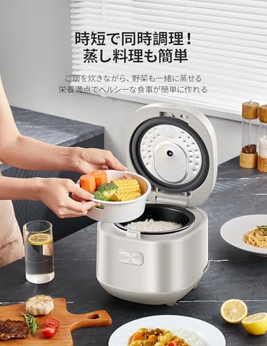 蒸し料理対応の多機能3号炊き炊飯器 省スペース設計 - 調理機器