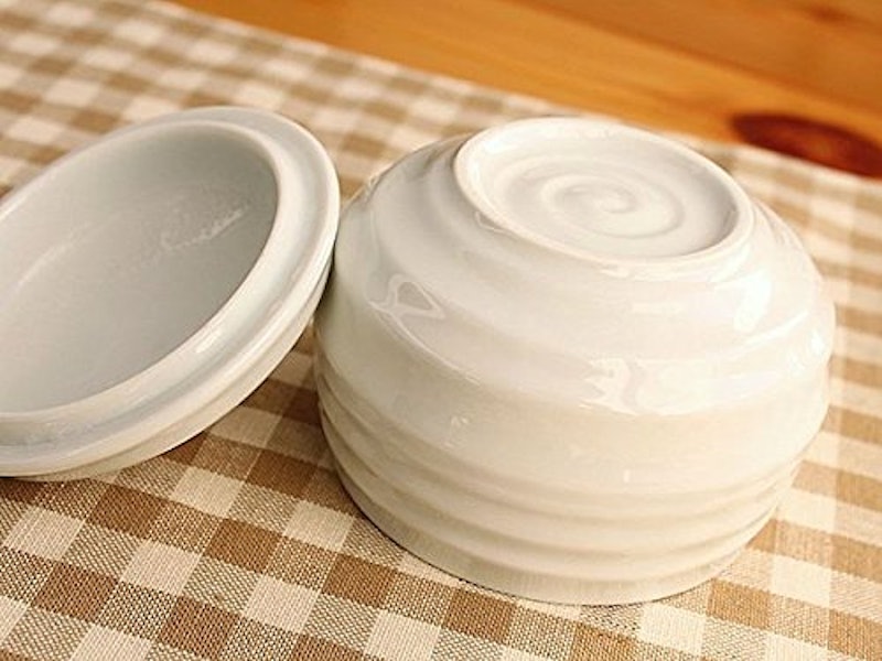 どんぐり 蓋付き白いカップ 6