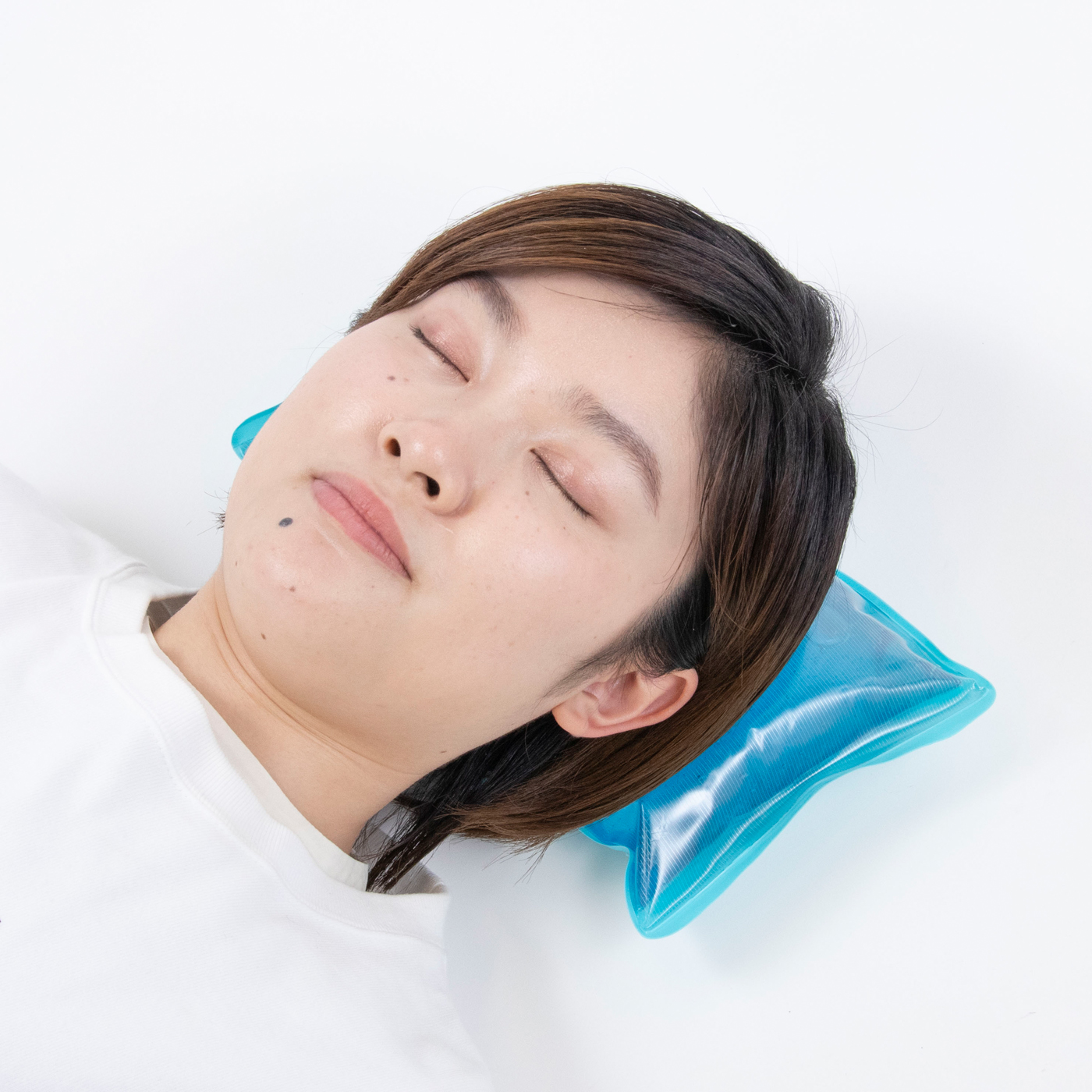 熱さまひんやり やわらかアイス枕 3