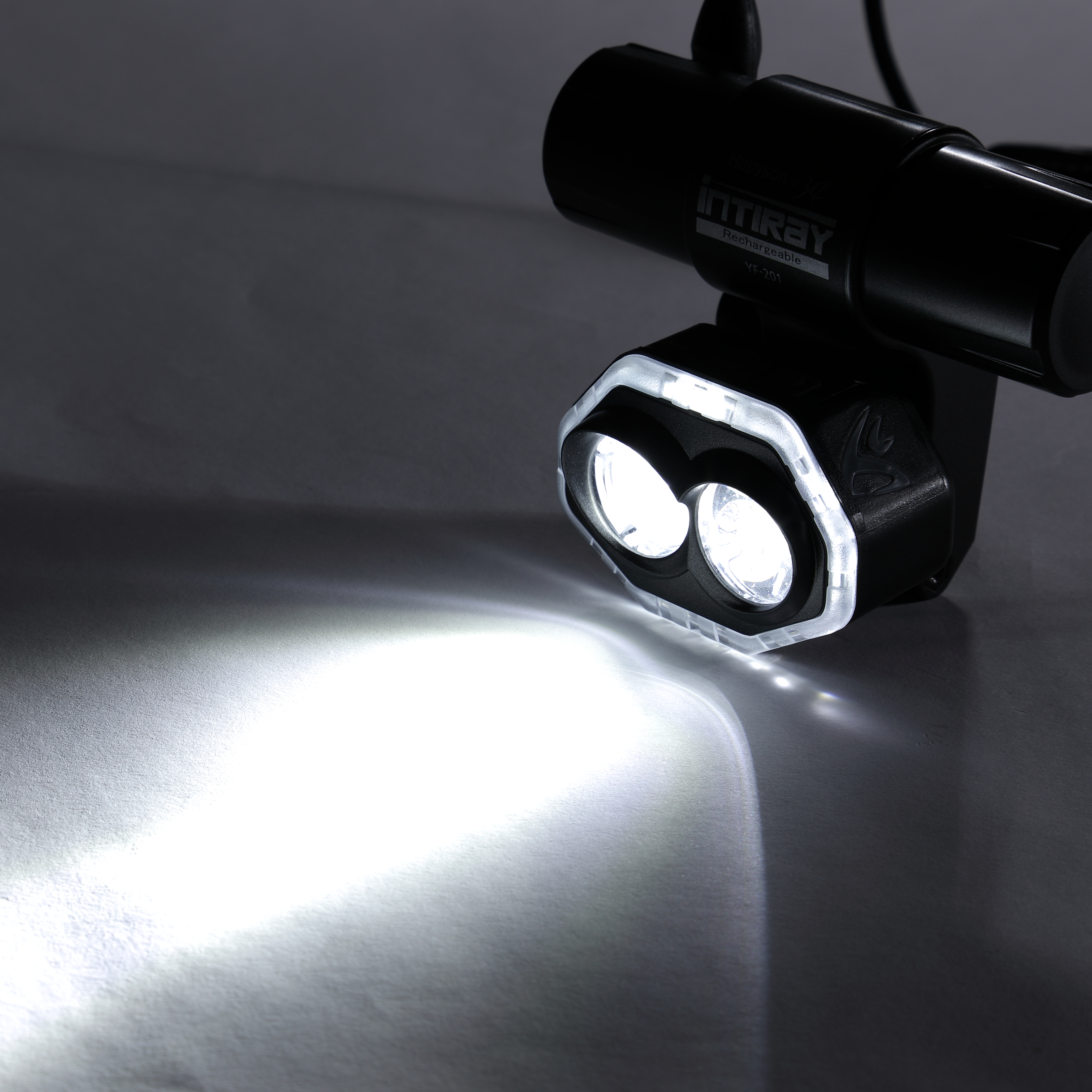 ハピソン 充電式チェストライト INTIRAY Rechargeable 14