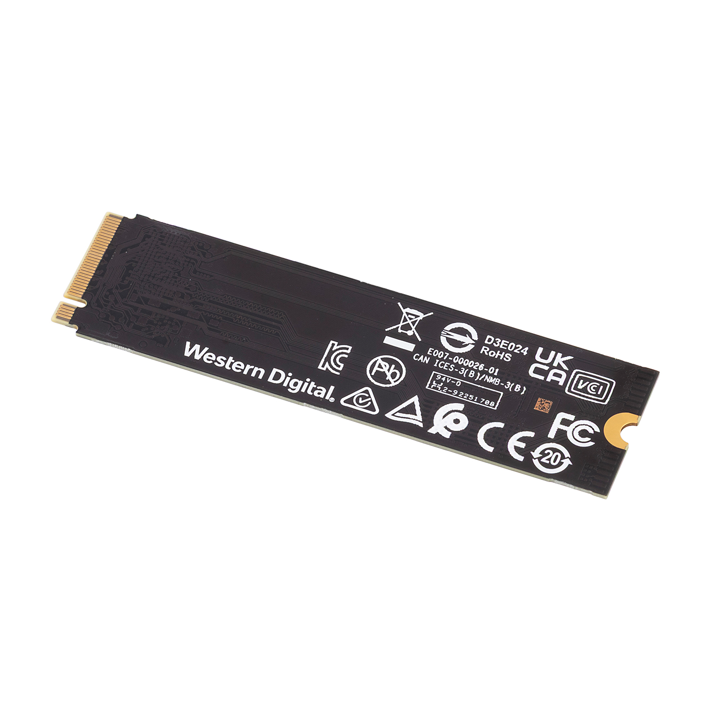 SanDisk WD_BLACK SN770 NVMe WDS100T3X0Eを徹底レビュー！実際に使っ