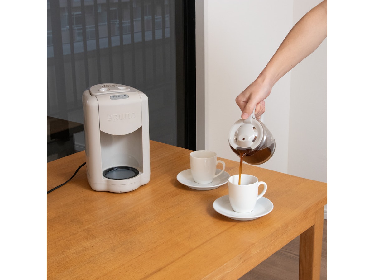 BRUNO コンパクトミル付きコーヒーメーカーをレビュー!クチコミ BRUNO コンパクトミル付きコーヒーメーカーをレビュー!クチコミ