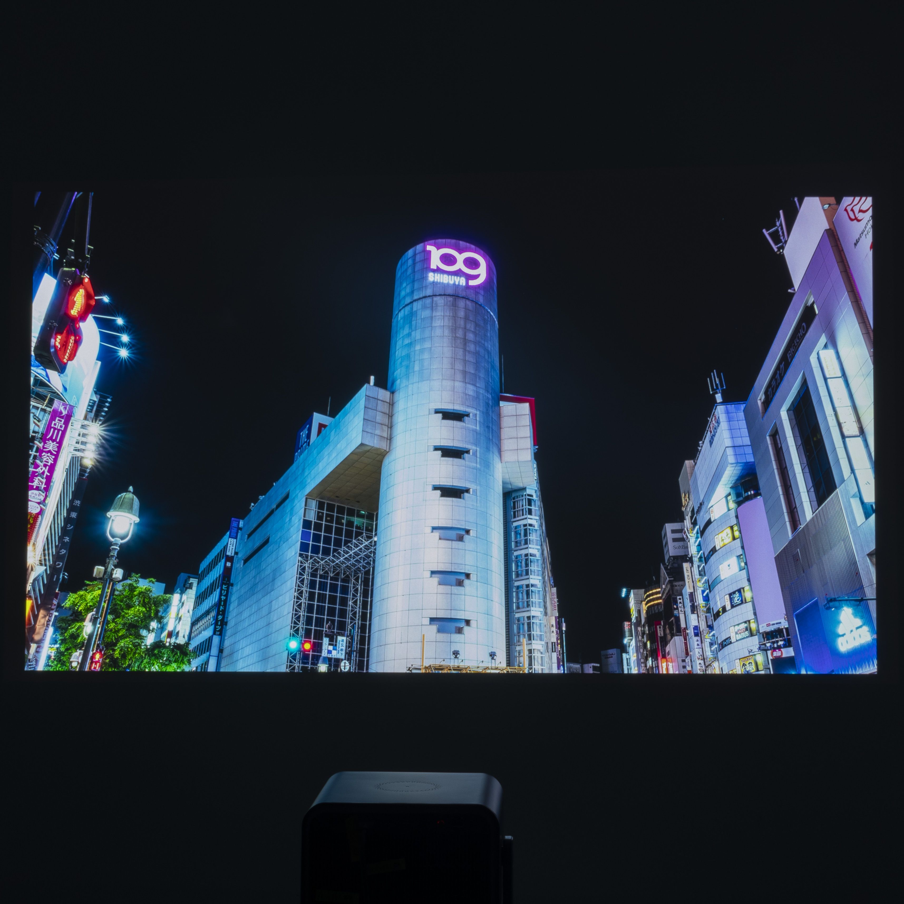4Kプロジェクター 9