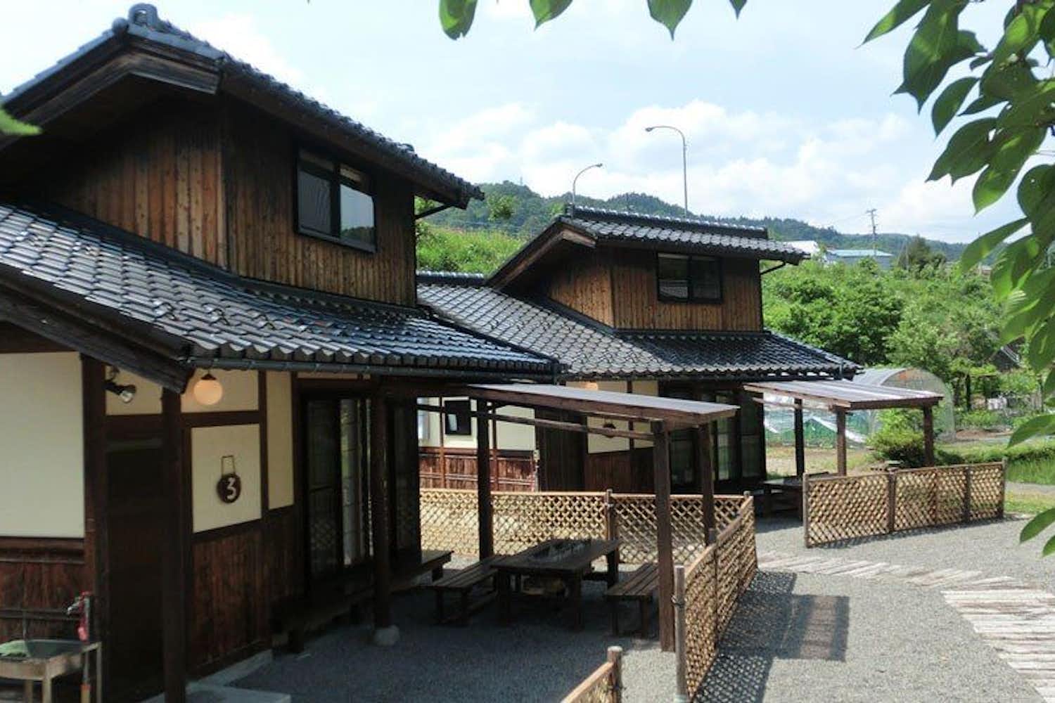 ほっとほっと湯の平温泉コテージ 1